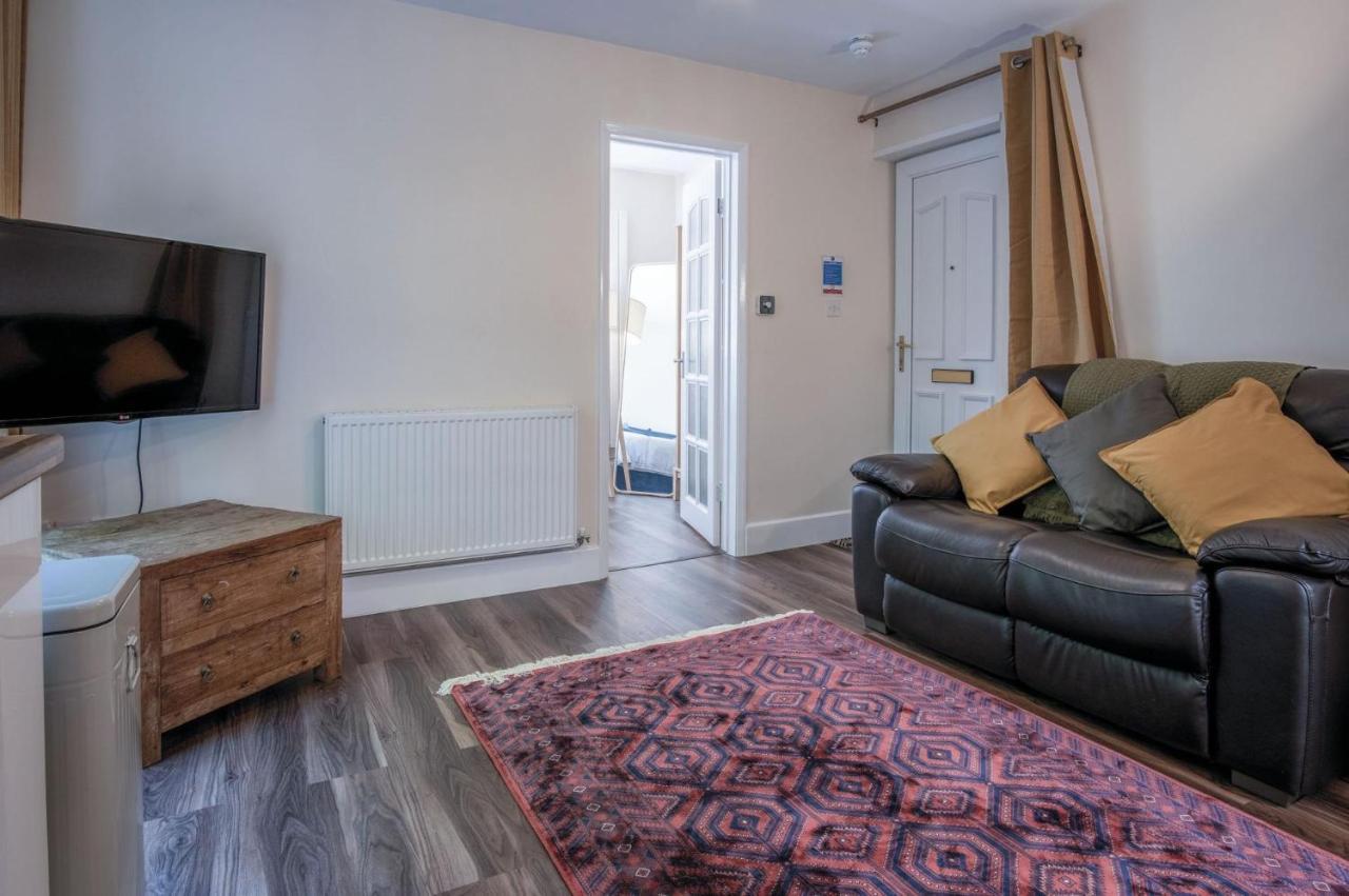 Croft Court - 1 Bedroom Apartment - United Kingdom Buitenkant foto