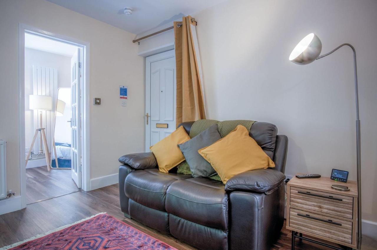 Croft Court - 1 Bedroom Apartment - United Kingdom Buitenkant foto